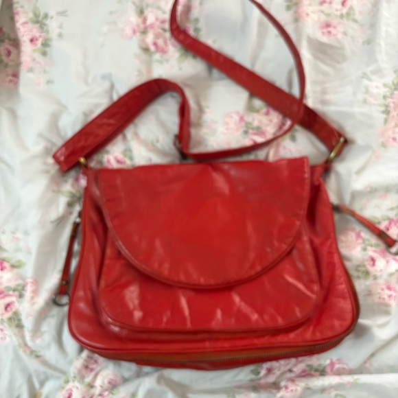 Latico Red Leather Crossbody Bag - Picture 6 of 16